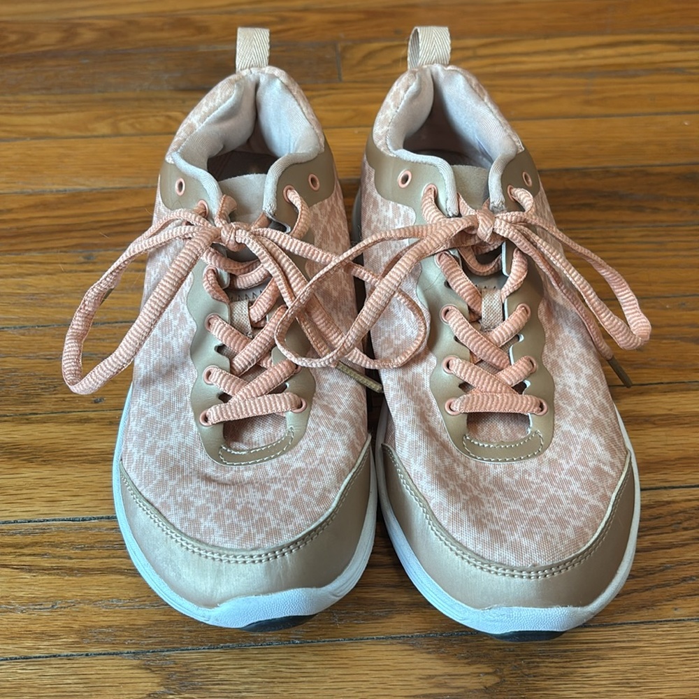 Vionic Orthaheel Python Women’s Sneaker Walking S… - image 5